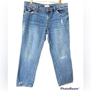 LOFT Made and Loved size 6, 24 inch inseam boyfriend jeans A-88